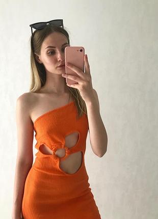 Оранжевое летнее платье