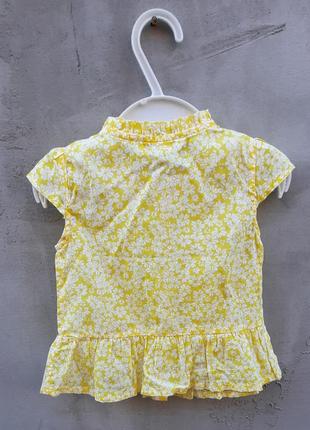 Жовта сорочка в квітковий принт на 6-12 місяців4 фото