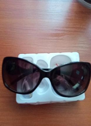 Очки от солнца
