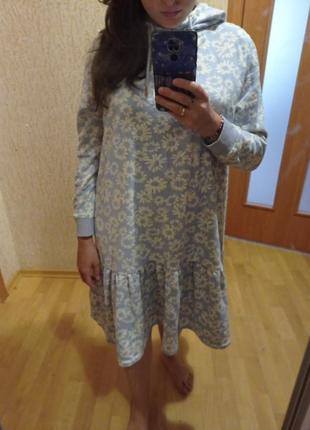 Плаття для вагітних з капюшоном