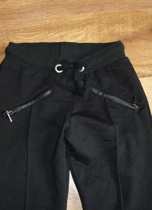 Черные штаны на 8-10 лет  в идеале6 фото