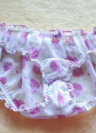 Белые розовые трусики с цветами розами с разрезом на попе м-л/m-l/38-40/46-48 knickerbox

англія