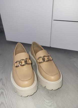 Лоферы туфли catwalk