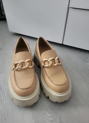 Лоферы туфли catwalk