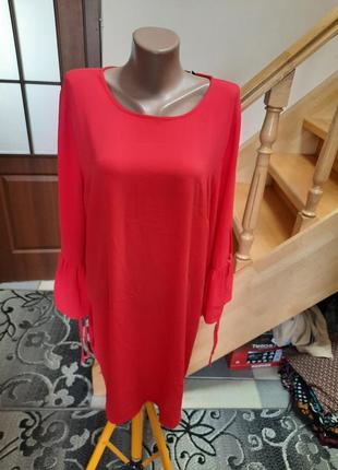 Плаття нове