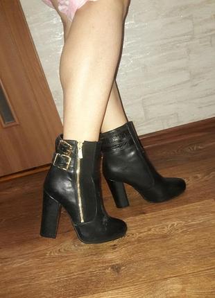 Ботильйоны кожаные river island 38размер