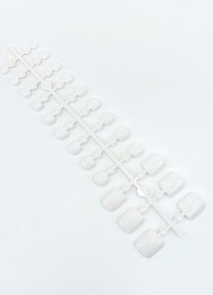 Накладные ногти +клей для педикюра - цвет: белый (для пальцев ног)2 фото