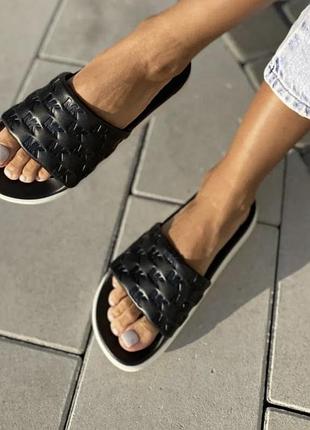 Жіноча шкіряна шльопанці босоніжки сандалі сланці слайди  оригінал michael koes