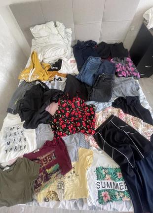 Лот вещей женских