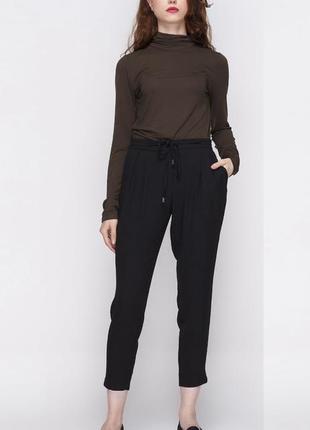 Черные легкие летние брюки zara, брюки zara