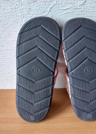 Легкі босоніжки сандалі на липучках f&amp;f uk9/28 р. устілка 18 см9 фото