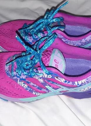 39,5 asics gel noosa, яркие кроссовки2 фото