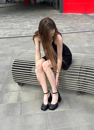 Туфлі в стилі мері джейн