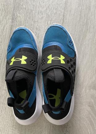 Продам кроссовки under armour2 фото