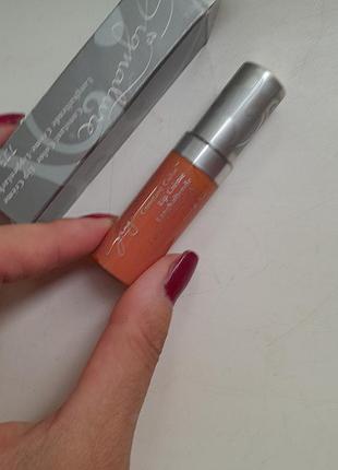 Помада -блеск mary kay