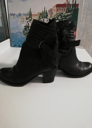 Черевички divine follie