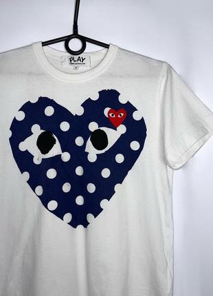 Футболка comme des garçons play' оригінал плей біла синє серце