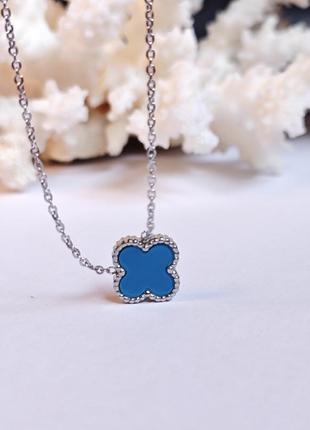 Підвіска в стилі ван кліф на ланцюжку, з блакитною конюшинкою, родій