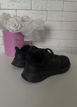 Кросівки adidas