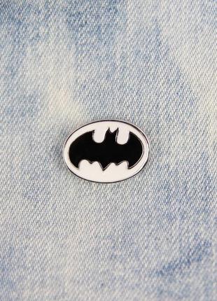 Значок пин бэтмен, batman pin, брошка супергерой, эмалированная брошь, подарок парню2 фото