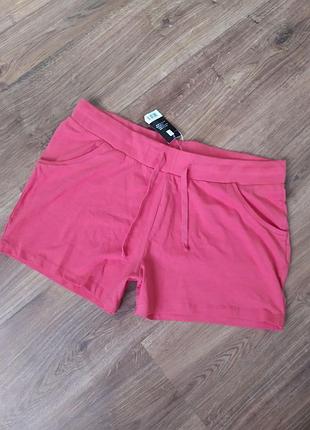 Трикотажні коралові шортики