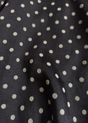 Сатиновая блуза в горошек на запах с рукавами фонариками3 фото