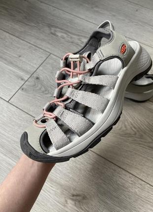 Сандалии оригинал keen astoria10235894 фото