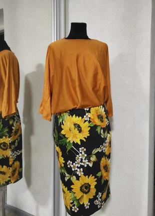 Hallhuber юбка яскрава неординарна стильна спідниця олівець в соняшники і квіти8 фото