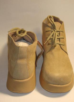 Ботинки женские замшевые бежевые yokono (03) 37,39р.4 фото