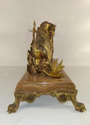 Бронзовые часы на мраморе "всадник с лошадью" арт. 0314