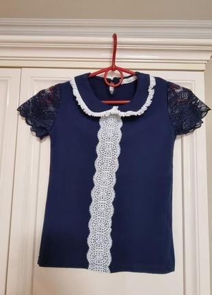 Нарядна блузка футболка для школи