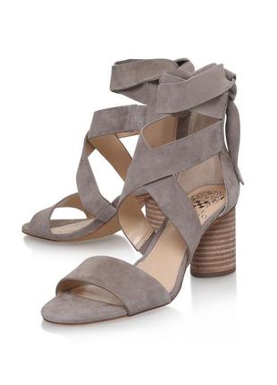 Босоніжки жіночі vince camuto jeneve grey 41 р. 28 см сірі2 фото