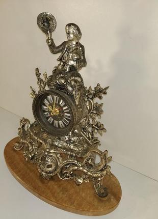 Бронзовые винтажные каминные часы на мраморе арт. 0502