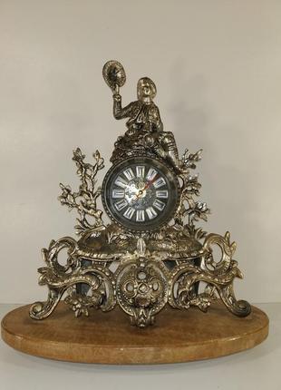 Бронзовые винтажные каминные часы на мраморе арт. 0502