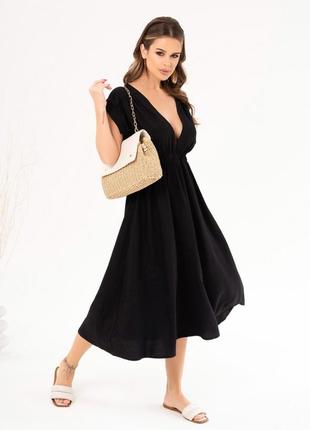 Черное льняное платье с декольте2 фото