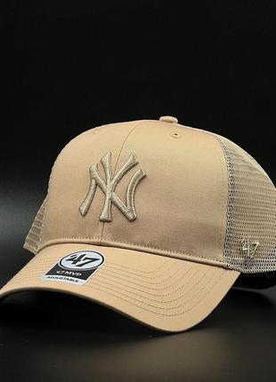 Оригінальна бежева кепка 47 brand new york yankees branson trucker