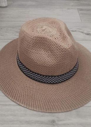 Летняя вязаная шляпа федора бежевая с лентой (958)4 фото