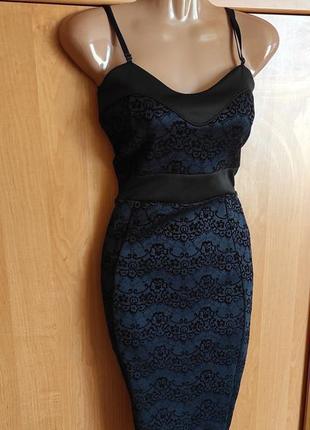 Неймовірна сукня міді на тонких бретельках2 фото