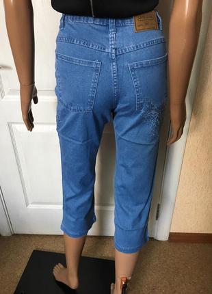 Бриджы женские джинсовые с вышивкой размеры: 25,264 фото