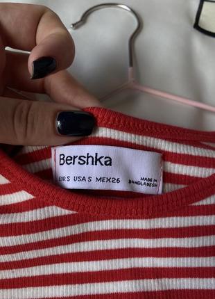 Базовый топ в мелкий рубчик bershka3 фото