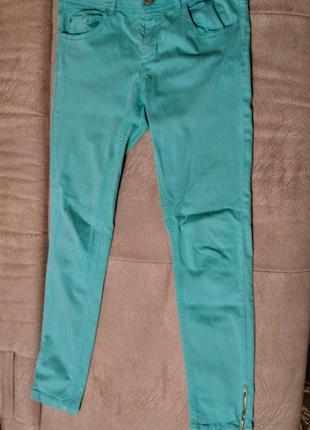 Фирменные джинсы скинны, бирюзового цвета!) размер s/m2 фото