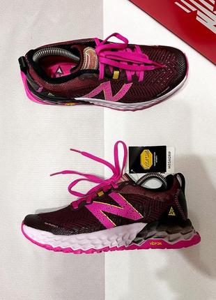 Нові жіночі оригінальні кросівки new balance fresh foam trail vibram в розмірах