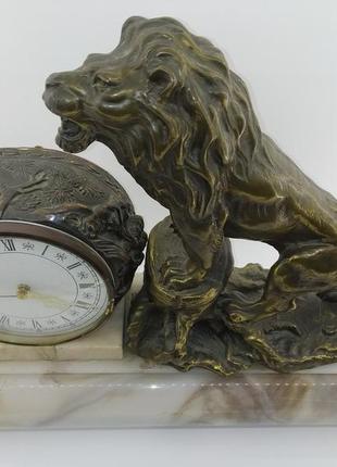 Настольные часы "лев" арт. 04094 фото