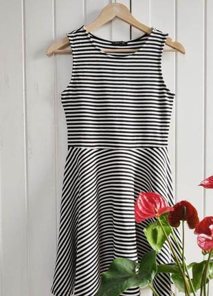 Платье в полоску от river island, размер m/l