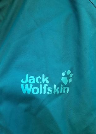 Подростковая курточка для девочки jack wolfskin.3 фото