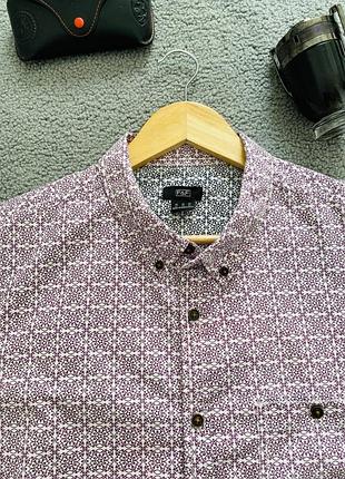 Стильна чоловіча теніска2 фото