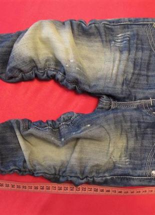 Стильні джинси на манжеті з потертостями 1,5-3 роки10 фото
