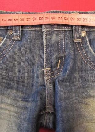 Стильні джинси на манжеті з потертостями 1,5-3 роки8 фото