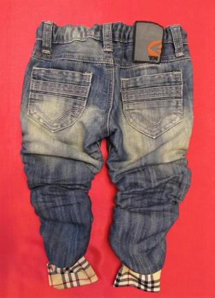 Стильні джинси на манжеті з потертостями 1,5-3 роки3 фото