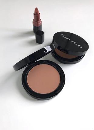 Бронзер bobbi brown bronzing powder в оттенке golden light 1. оригинал. новый сроки в норме 📦является отправка новой почтой